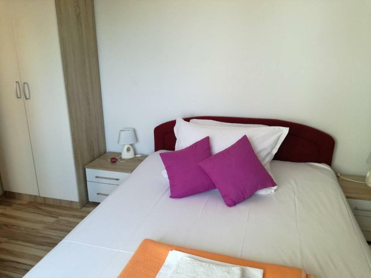 Apartment Yelena Rose West Zadar Bagian luar foto